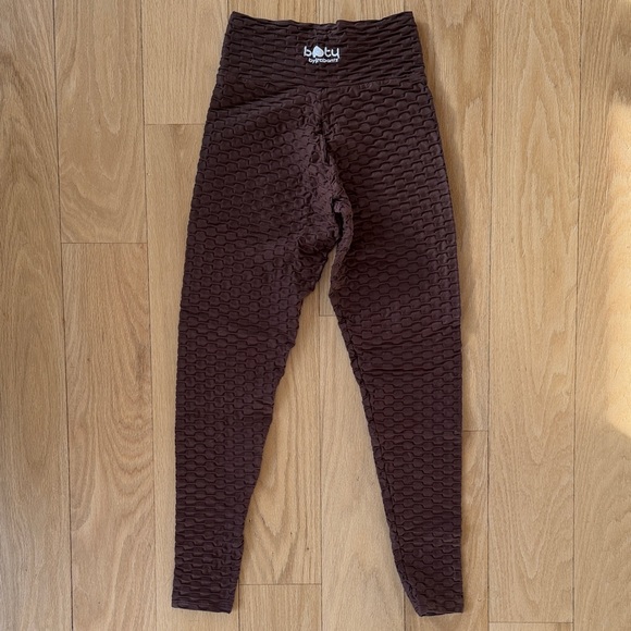 Booty by Brabants Chrome Brown Leggings and Bra Set - Picture 5 of 5